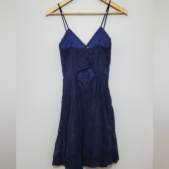 Olive Tree Lace Overlay Back Cutout Dress - Picture 5 of 7